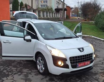 Белый Пежо 3008, объемом двигателя 1.6 л и пробегом 226 тыс. км за 8999 $, фото 94 на Automoto.ua