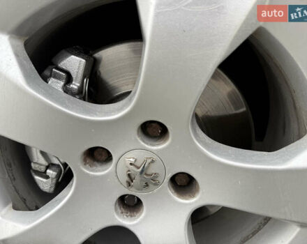Білий Пежо 3008, об'ємом двигуна 1.6 л та пробігом 158 тис. км за 8350 $, фото 10 на Automoto.ua