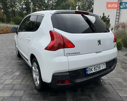 Белый Пежо 3008, объемом двигателя 1.56 л и пробегом 168 тыс. км за 8800 $, фото 2 на Automoto.ua