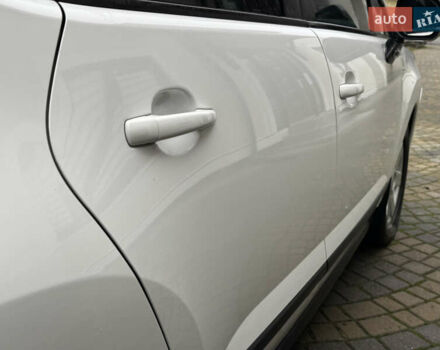 Білий Пежо 3008, об'ємом двигуна 1.6 л та пробігом 205 тис. км за 6750 $, фото 51 на Automoto.ua