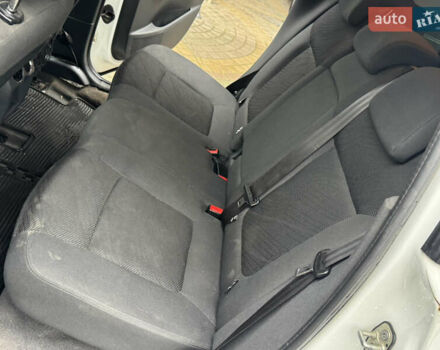 Білий Пежо 3008, об'ємом двигуна 1.6 л та пробігом 205 тис. км за 6750 $, фото 24 на Automoto.ua