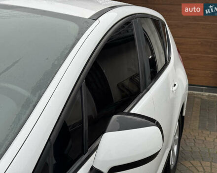 Білий Пежо 3008, об'ємом двигуна 1.6 л та пробігом 205 тис. км за 6750 $, фото 55 на Automoto.ua