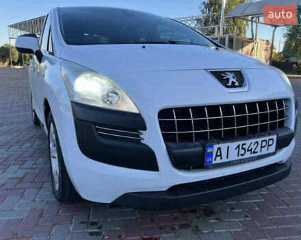 Белый Пежо 3008, объемом двигателя 1.6 л и пробегом 245 тыс. км за 8700 $, фото 2 на Automoto.ua
