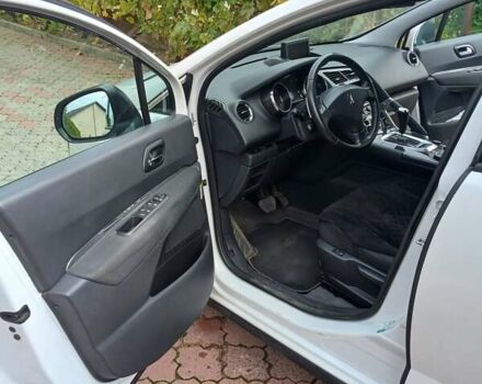 Білий Пежо 3008, об'ємом двигуна 1.56 л та пробігом 256 тис. км за 8300 $, фото 6 на Automoto.ua