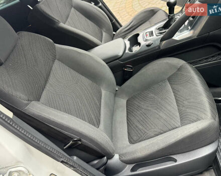 Білий Пежо 3008, об'ємом двигуна 1.6 л та пробігом 205 тис. км за 6750 $, фото 22 на Automoto.ua