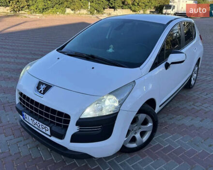 Белый Пежо 3008, объемом двигателя 1.6 л и пробегом 245 тыс. км за 8700 $, фото 1 на Automoto.ua
