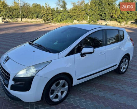 Белый Пежо 3008, объемом двигателя 1.6 л и пробегом 245 тыс. км за 8700 $, фото 7 на Automoto.ua
