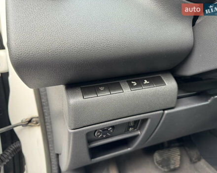 Білий Пежо 3008, об'ємом двигуна 2 л та пробігом 225 тис. км за 10200 $, фото 20 на Automoto.ua