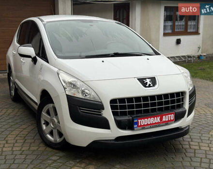 Білий Пежо 3008, об'ємом двигуна 1.6 л та пробігом 205 тис. км за 6750 $, фото 26 на Automoto.ua