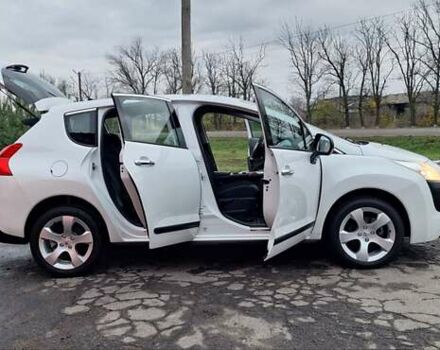 Белый Пежо 3008, объемом двигателя 1.6 л и пробегом 226 тыс. км за 8999 $, фото 91 на Automoto.ua