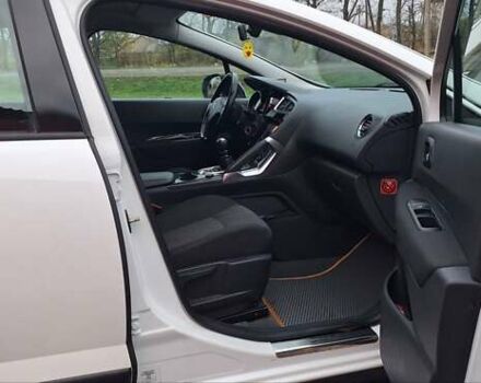 Белый Пежо 3008, объемом двигателя 1.6 л и пробегом 226 тыс. км за 8999 $, фото 12 на Automoto.ua