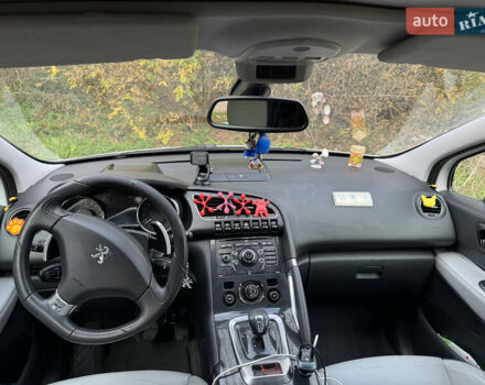 Білий Пежо 3008, об'ємом двигуна 2 л та пробігом 225 тис. км за 10200 $, фото 17 на Automoto.ua