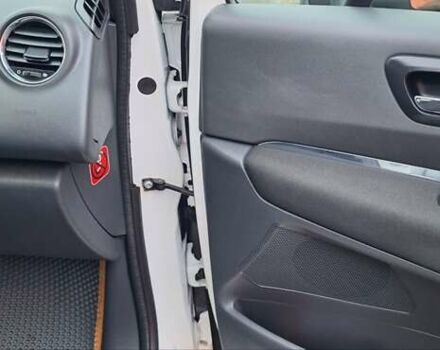 Белый Пежо 3008, объемом двигателя 1.6 л и пробегом 226 тыс. км за 8999 $, фото 71 на Automoto.ua