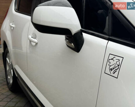 Білий Пежо 3008, об'ємом двигуна 1.6 л та пробігом 205 тис. км за 6750 $, фото 47 на Automoto.ua