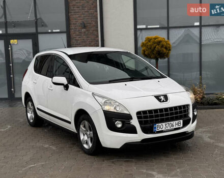 Белый Пежо 3008, объемом двигателя 1.6 л и пробегом 296 тыс. км за 7600 $, фото 2 на Automoto.ua