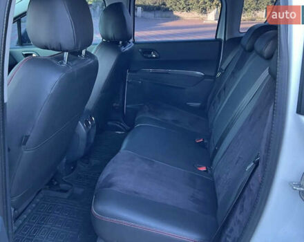 Белый Пежо 3008, объемом двигателя 1.6 л и пробегом 245 тыс. км за 8700 $, фото 13 на Automoto.ua