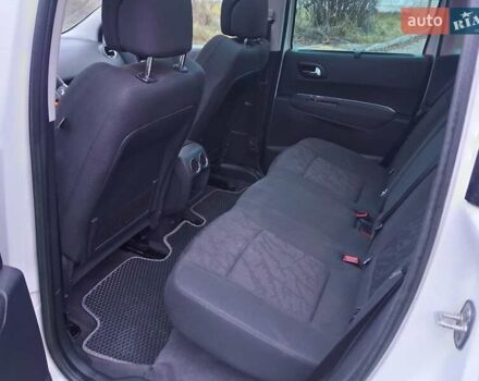 Білий Пежо 3008, об'ємом двигуна 1.6 л та пробігом 262 тис. км за 8299 $, фото 16 на Automoto.ua