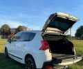Белый Пежо 3008, объемом двигателя 2 л и пробегом 250 тыс. км за 9000 $, фото 3 на Automoto.ua