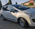 Білий Пежо 3008, об'ємом двигуна 2 л та пробігом 218 тис. км за 10500 $, фото 6 на Automoto.ua