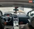 Белый Пежо 3008, объемом двигателя 2 л и пробегом 255 тыс. км за 12000 $, фото 3 на Automoto.ua