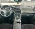 Білий Пежо 3008, об'ємом двигуна 2 л та пробігом 204 тис. км за 9899 $, фото 8 на Automoto.ua