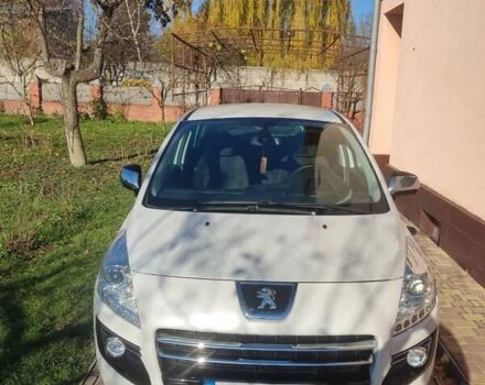 Белый Пежо 3008, объемом двигателя 2 л и пробегом 250 тыс. км за 10500 $, фото 3 на Automoto.ua