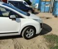 Белый Пежо 3008, объемом двигателя 1.6 л и пробегом 187 тыс. км за 11000 $, фото 2 на Automoto.ua