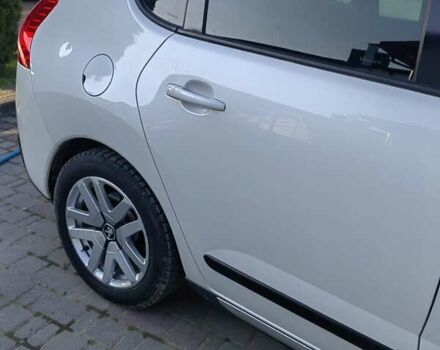 Білий Пежо 3008, об'ємом двигуна 2 л та пробігом 218 тис. км за 10500 $, фото 9 на Automoto.ua