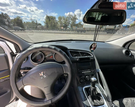 Белый Пежо 3008, объемом двигателя 1.6 л и пробегом 93 тыс. км за 12000 $, фото 14 на Automoto.ua