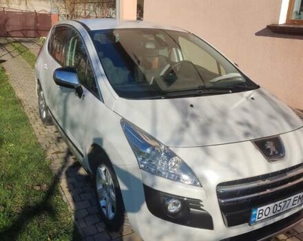 Белый Пежо 3008, объемом двигателя 2 л и пробегом 250 тыс. км за 10500 $, фото 2 на Automoto.ua