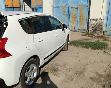 Белый Пежо 3008, объемом двигателя 1.6 л и пробегом 187 тыс. км за 11000 $, фото 4 на Automoto.ua
