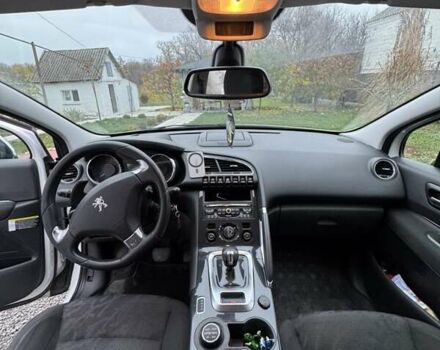 Белый Пежо 3008, объемом двигателя 2 л и пробегом 223 тыс. км за 12700 $, фото 14 на Automoto.ua