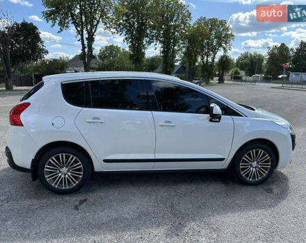 Белый Пежо 3008, объемом двигателя 1.6 л и пробегом 93 тыс. км за 12000 $, фото 6 на Automoto.ua