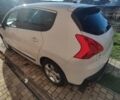 Белый Пежо 3008, объемом двигателя 2 л и пробегом 250 тыс. км за 10500 $, фото 6 на Automoto.ua