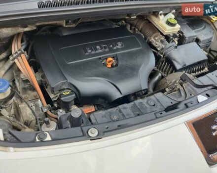 Білий Пежо 3008, об'ємом двигуна 2 л та пробігом 203 тис. км за 12000 $, фото 11 на Automoto.ua