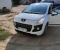 Белый Пежо 3008, объемом двигателя 1.6 л и пробегом 187 тыс. км за 11000 $, фото 1 на Automoto.ua