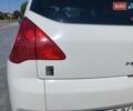 Білий Пежо 3008, об'ємом двигуна 2 л та пробігом 203 тис. км за 12000 $, фото 8 на Automoto.ua