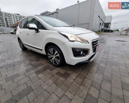 Белый Пежо 3008, объемом двигателя 2 л и пробегом 145 тыс. км за 15000 $, фото 3 на Automoto.ua