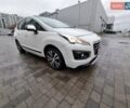 Белый Пежо 3008, объемом двигателя 2 л и пробегом 145 тыс. км за 15000 $, фото 3 на Automoto.ua