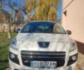 Белый Пежо 3008, объемом двигателя 2 л и пробегом 250 тыс. км за 10500 $, фото 4 на Automoto.ua