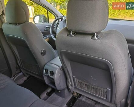 Білий Пежо 3008, об'ємом двигуна 2 л та пробігом 218 тис. км за 10500 $, фото 12 на Automoto.ua