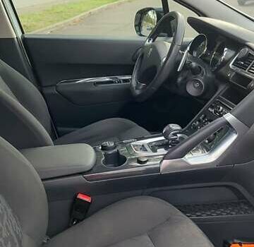 Белый Пежо 3008, объемом двигателя 2 л и пробегом 259 тыс. км за 10900 $, фото 9 на Automoto.ua