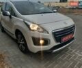 Белый Пежо 3008, объемом двигателя 2 л и пробегом 255 тыс. км за 12000 $, фото 1 на Automoto.ua