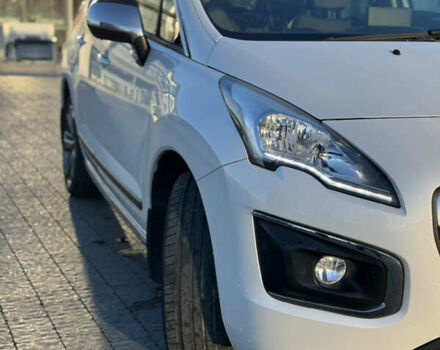 Белый Пежо 3008, объемом двигателя 1.56 л и пробегом 176 тыс. км за 11300 $, фото 5 на Automoto.ua