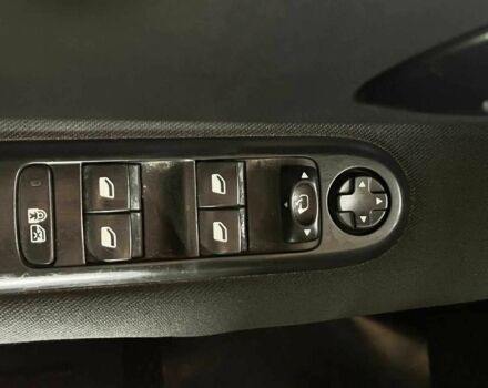 Білий Пежо 3008, об'ємом двигуна 2 л та пробігом 204 тис. км за 9899 $, фото 17 на Automoto.ua