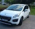 Белый Пежо 3008, объемом двигателя 2 л и пробегом 210 тыс. км за 11000 $, фото 1 на Automoto.ua