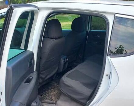 Белый Пежо 3008, объемом двигателя 2 л и пробегом 210 тыс. км за 11000 $, фото 1 на Automoto.ua