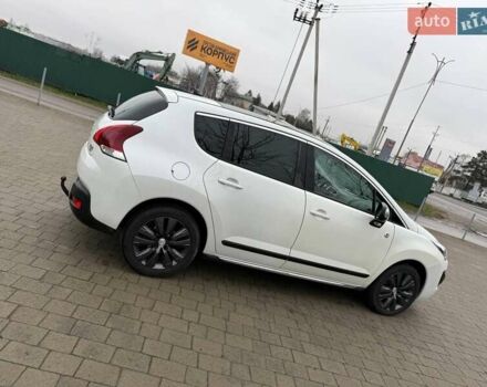 Белый Пежо 3008, объемом двигателя 1.6 л и пробегом 196 тыс. км за 13350 $, фото 4 на Automoto.ua