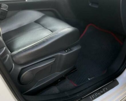 Белый Пежо 3008, объемом двигателя 2 л и пробегом 224 тыс. км за 14000 $, фото 2 на Automoto.ua