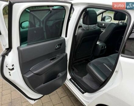 Белый Пежо 3008, объемом двигателя 1.6 л и пробегом 196 тыс. км за 13350 $, фото 69 на Automoto.ua